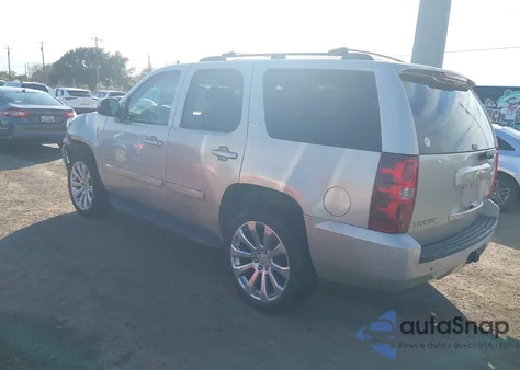 2013 Chevrolet Tahoe Lt z USA, uszkodzony, nr VIN 1GNSCBE05DR345022